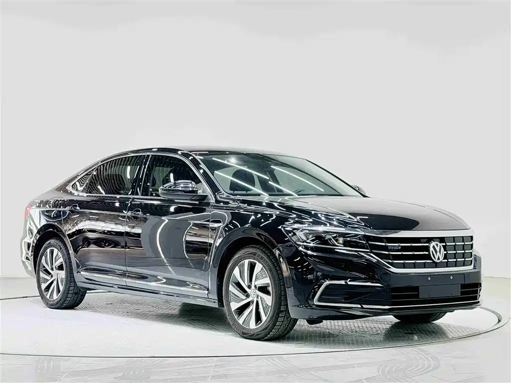 VOLKSWAGEN PASSAT NEW ENERGY