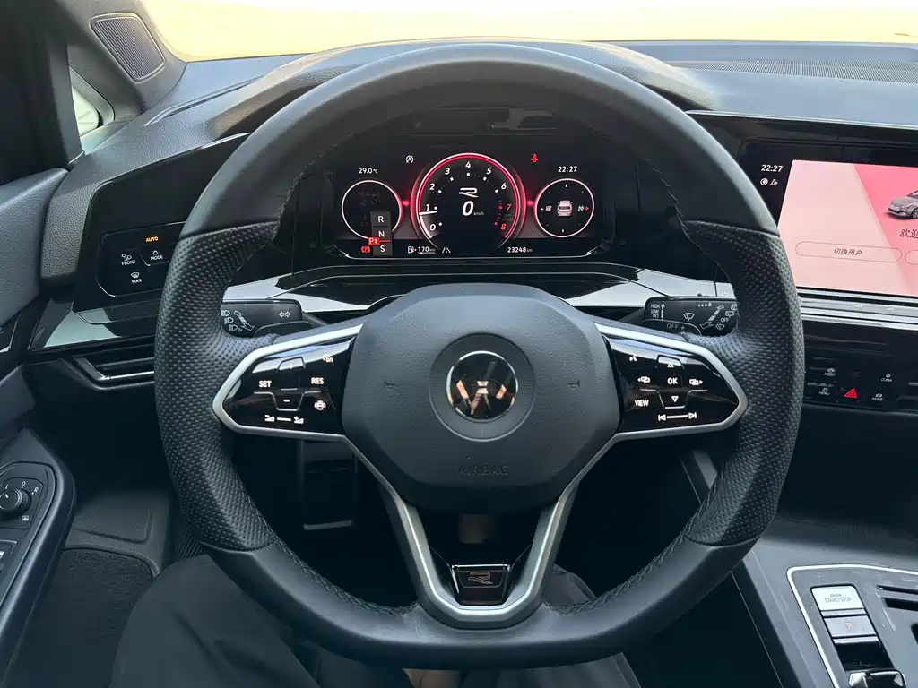 Volkswagen Golf 2023 280TSI DSG R-Line Lite