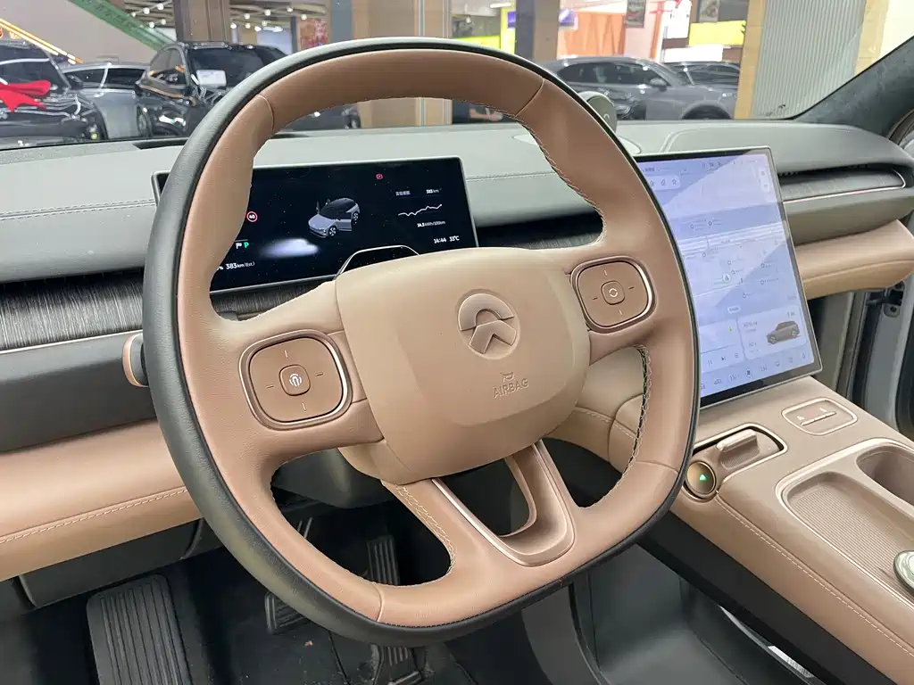 NIO ES6 — миниатюра 9