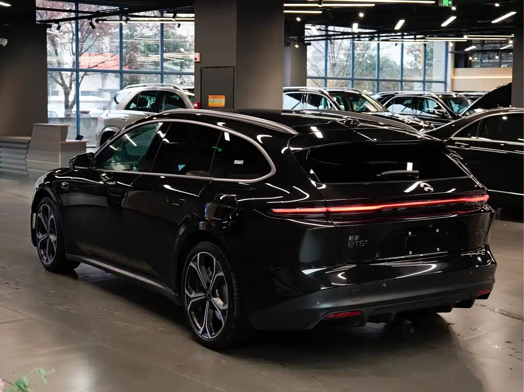 NIO NIO ET5T