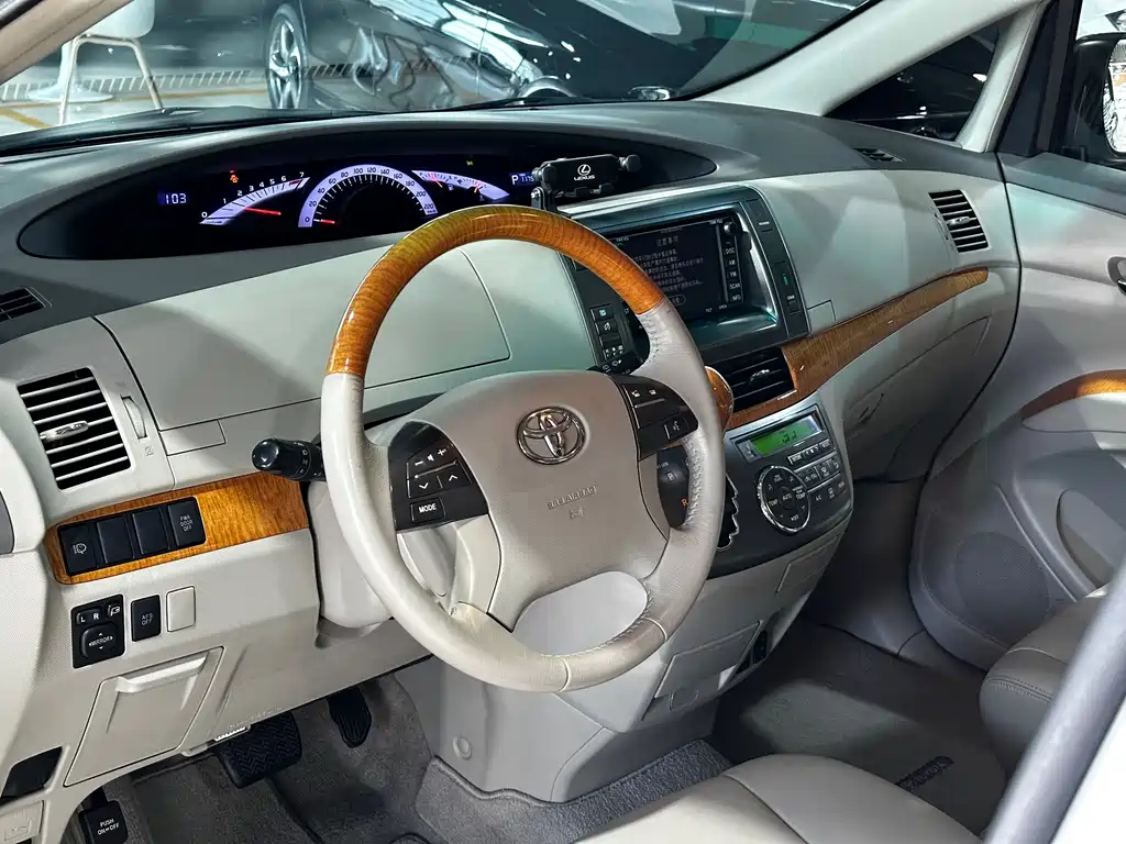 Toyota Previa 2012 3.5L 7 Luxury