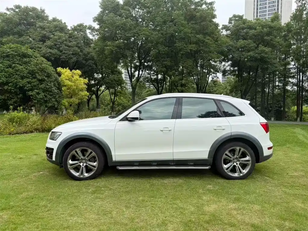 Audi Q5 2010 3.2FSI