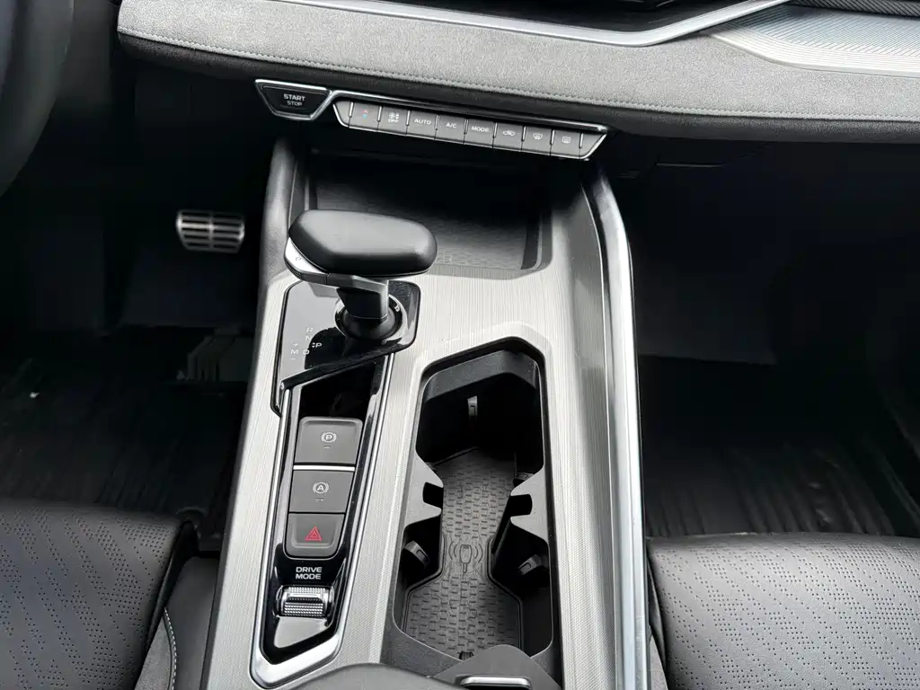 Geely Preface 2023 2.0TD