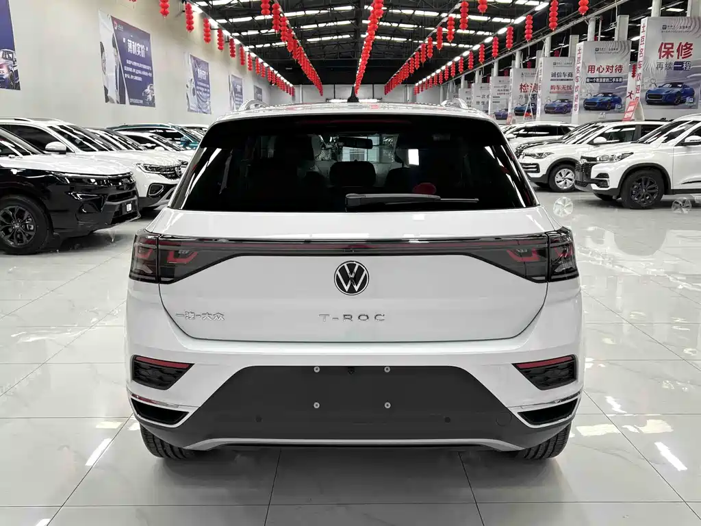 Volkswagen T-Roc 2025 280TSI DSG