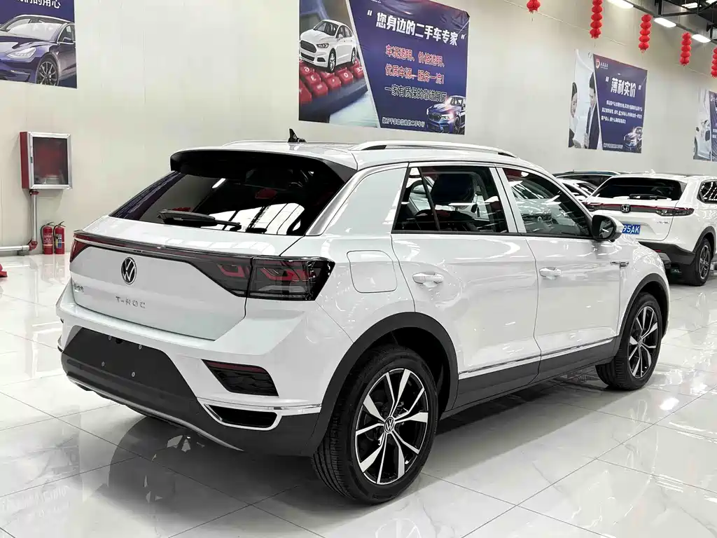 Volkswagen T-Roc 2025 280TSI DSG