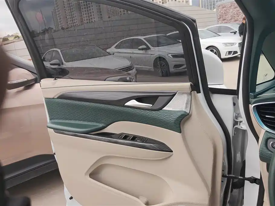 Buick GL8 2022 ES 653T Premium