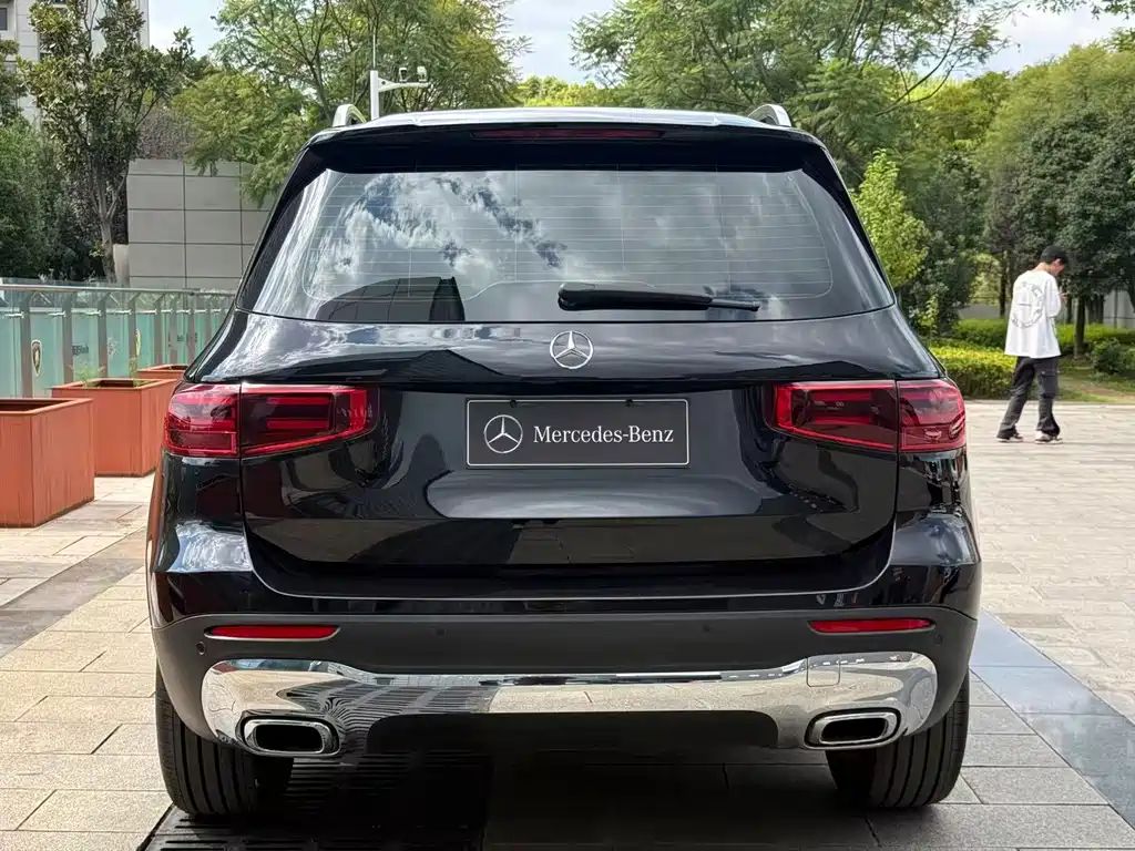 Mercedes-Benz GLB — миниатюра 6