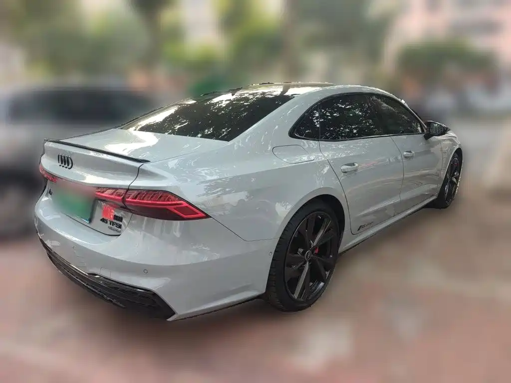 Audi A7L — миниатюра 6