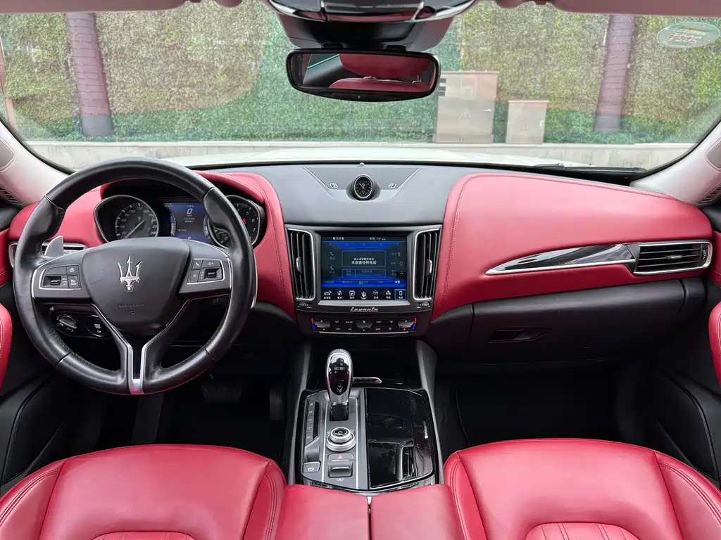 Maserati Levante — миниатюра 15