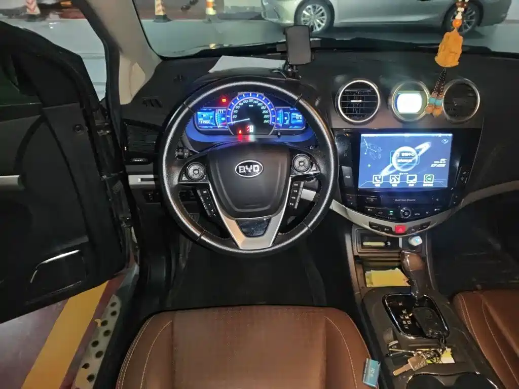 BYD S7 — миниатюра 11