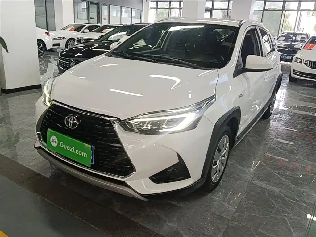 Toyota Yaris L 2020