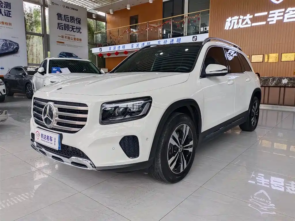 Mercedes-Benz GLB 2024