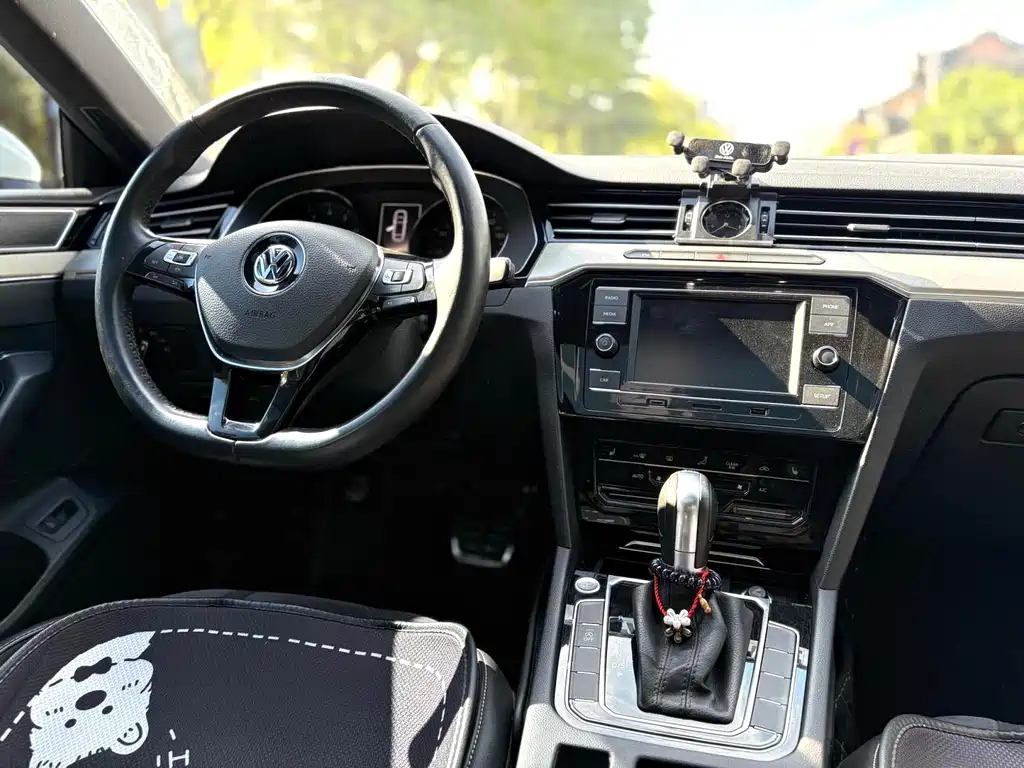 Volkswagen CC - фото 7