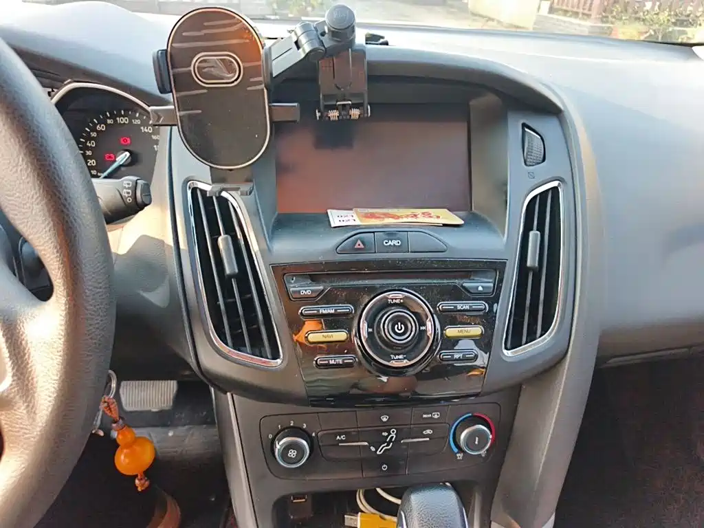 Ford Focus — миниатюра 6