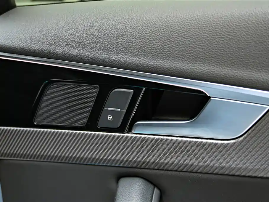 Audi A4L — фотографии объявления, Фото 26