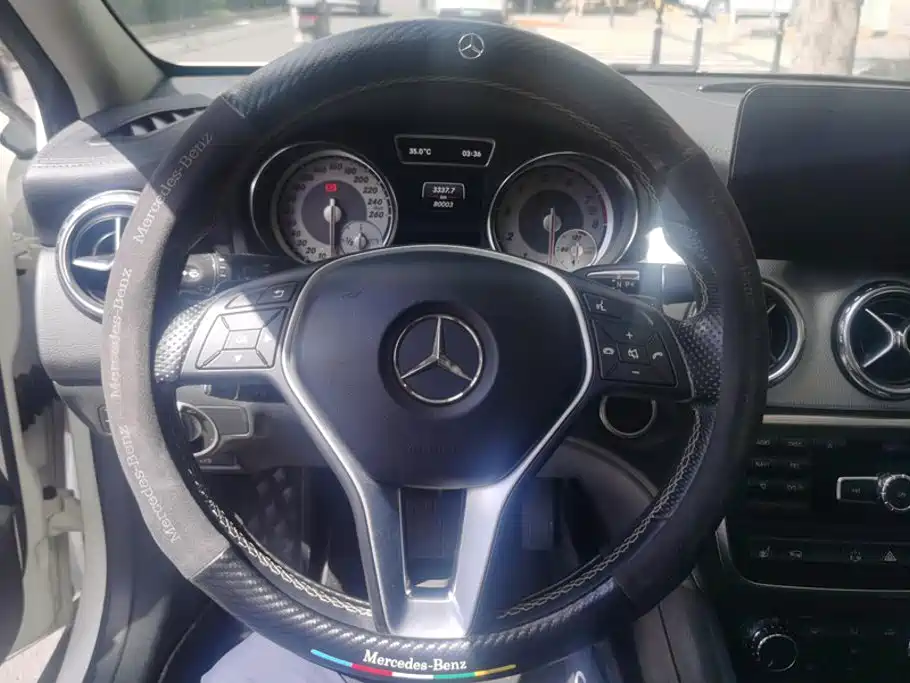 Mercedes-Benz GLA — миниатюра 15