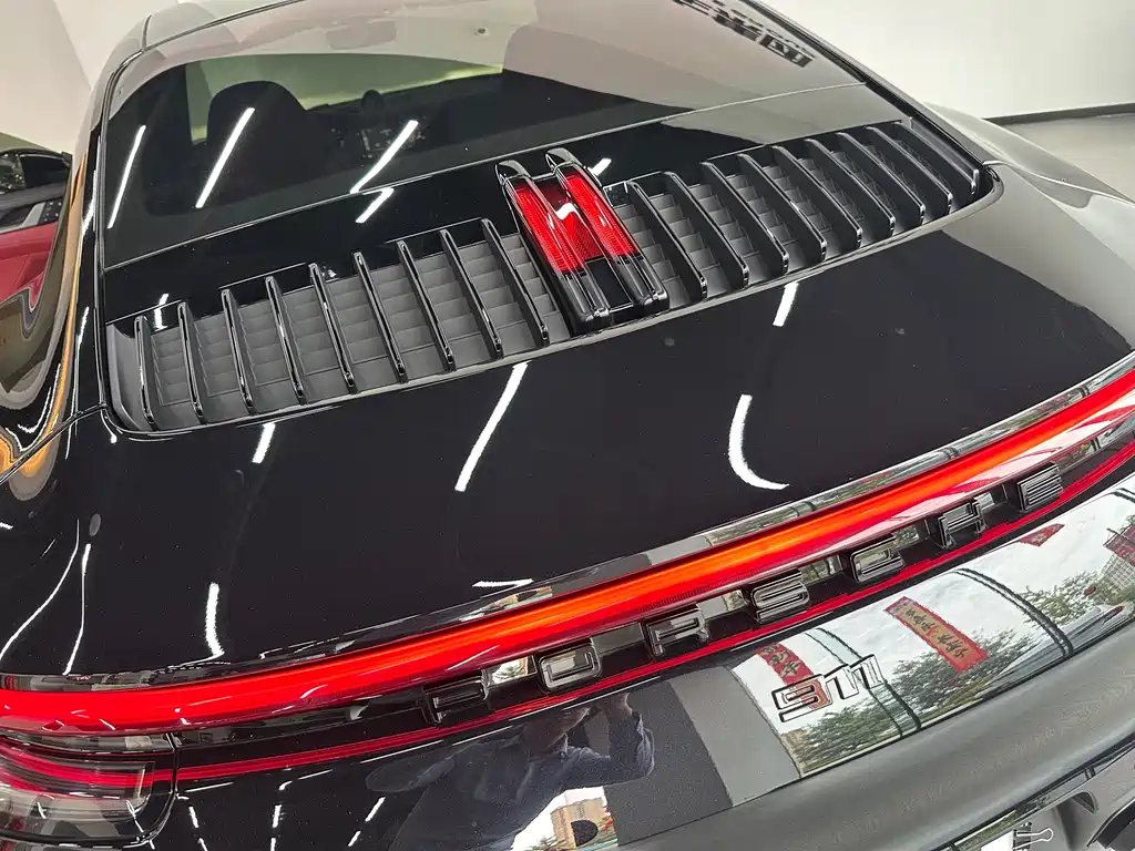 Porsche 911 2022 Carrera 3.0T