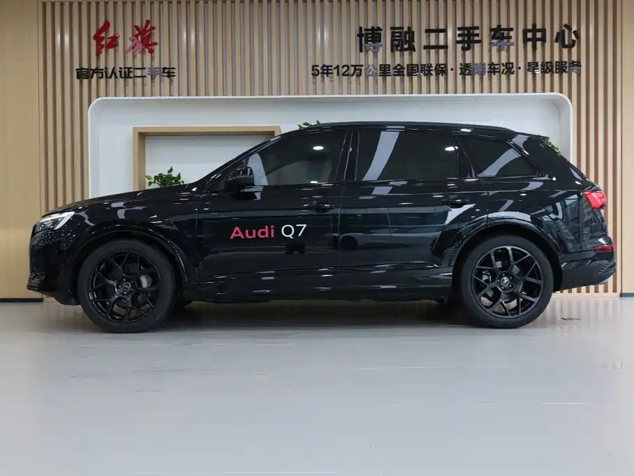 Audi Q7 — миниатюра 2
