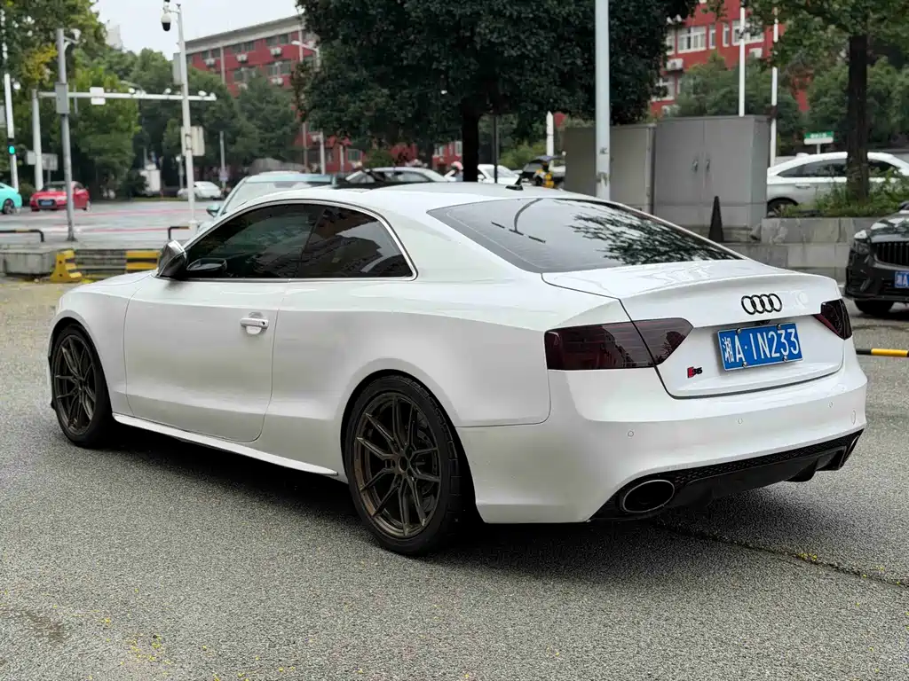 Audi S5 — миниатюра 6