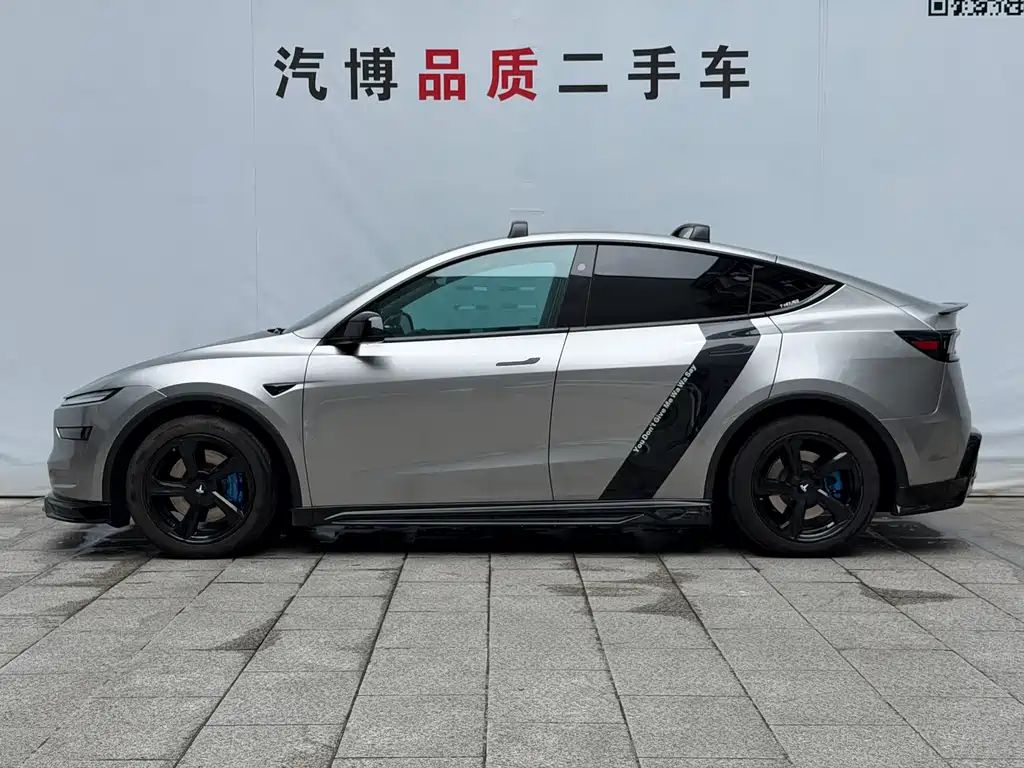 Tesla Model Y — фотографии объявления, Фото 5