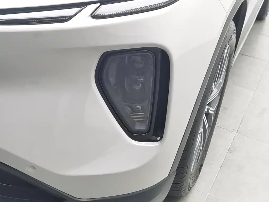 NIO EC6 — миниатюра 7