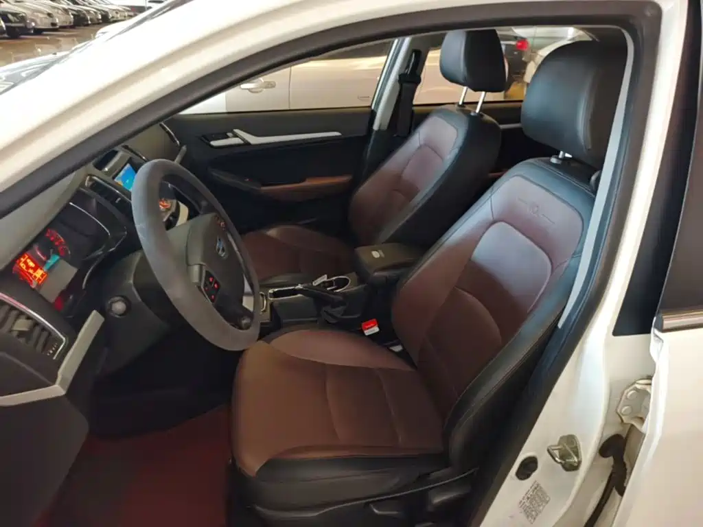 Geely Vision — миниатюра 15