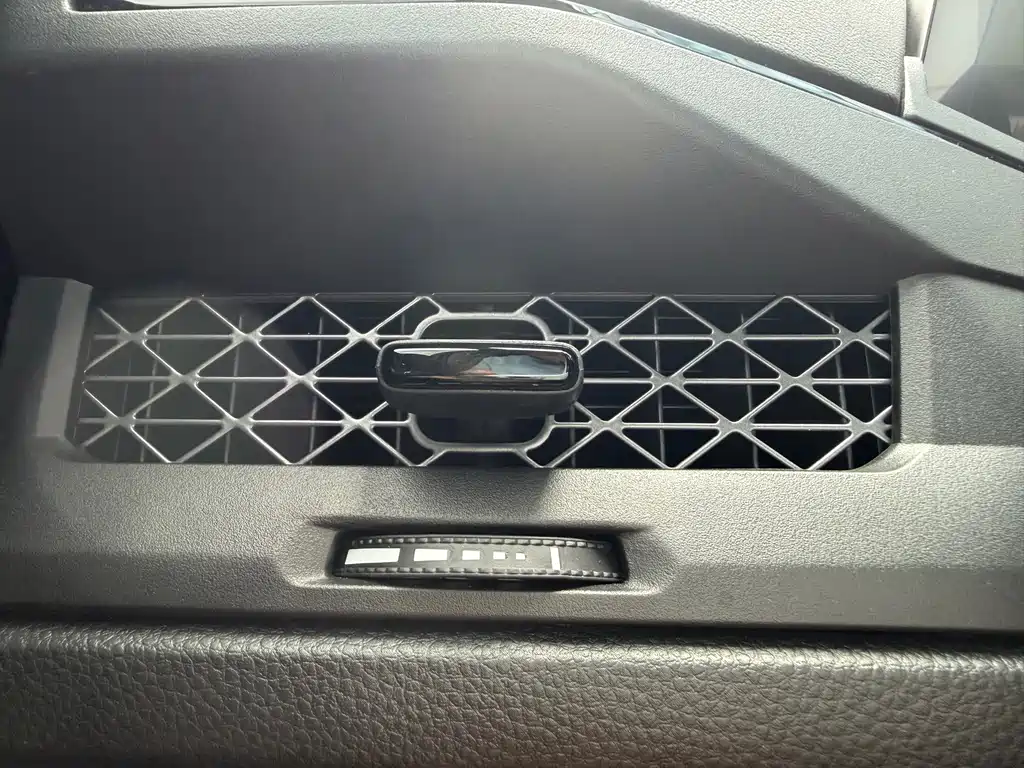 Honda Accord — миниатюра 16