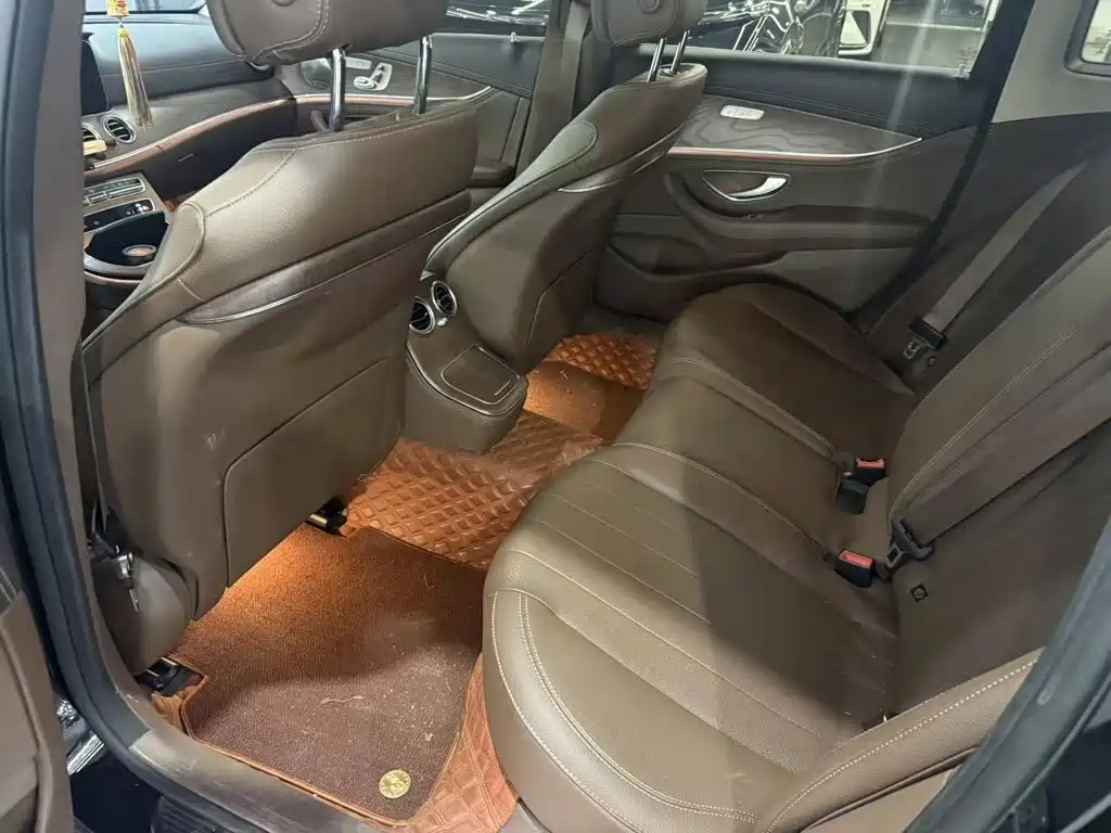 Mercedes-Benz E-Class New Energy — миниатюра 6