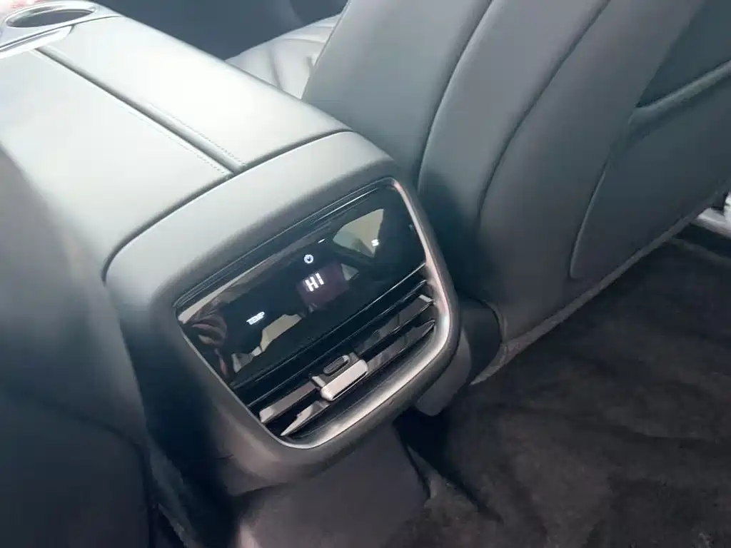 Changan Deepal DARK BLUE SL03