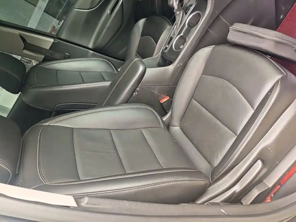 Chevrolet Equinox — миниатюра 25