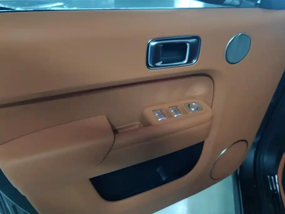 Li Auto L8 2023 Air