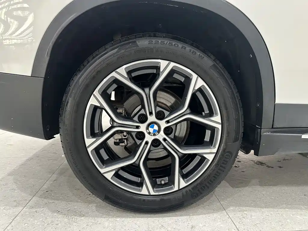 BMW X1 — миниатюра 19