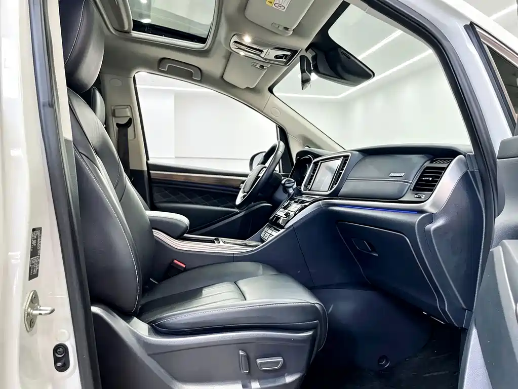GAC Motor Trumpchi M8 — миниатюра 11