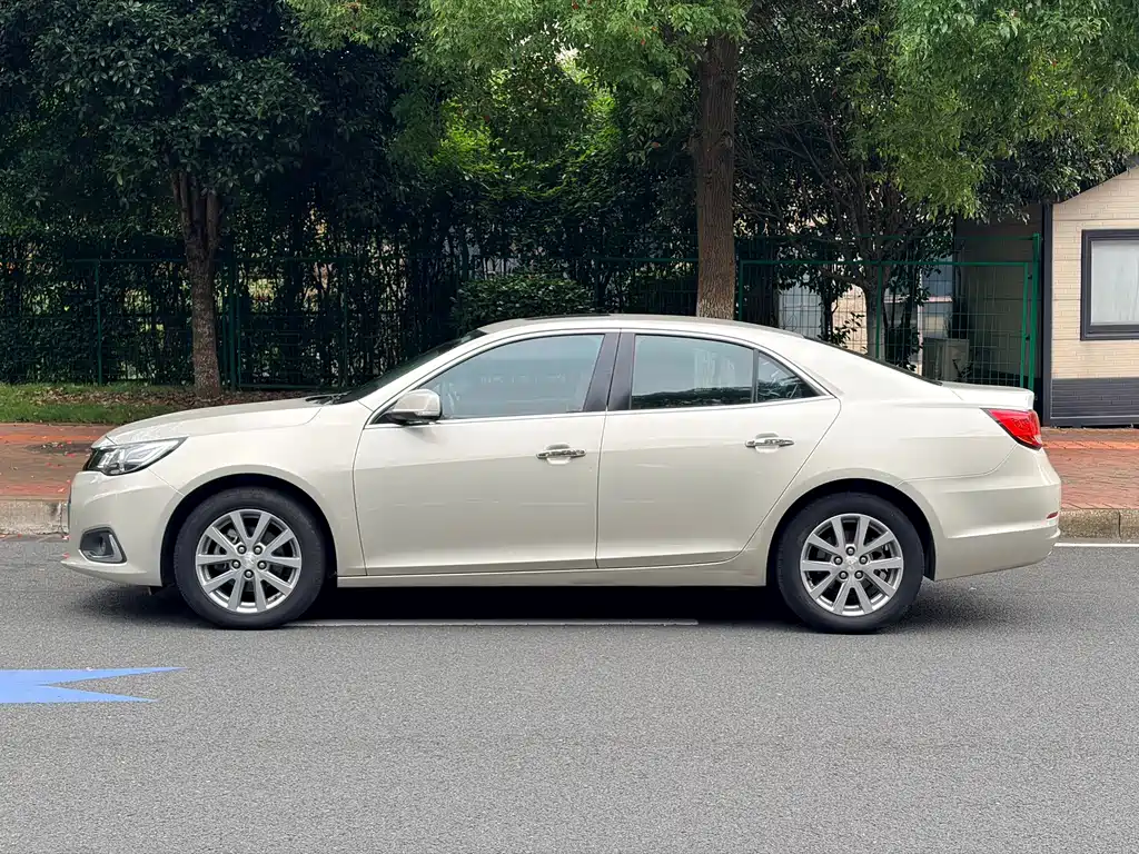 Chevrolet Malibu 2017 1.5T AT Luxury