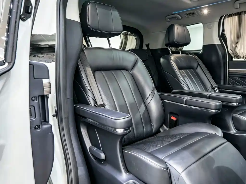 GAC Motor Trumpchi M8 — миниатюра 18