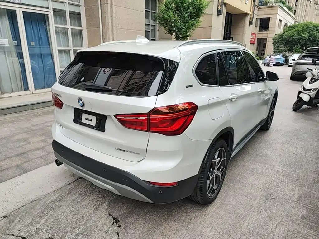 BMW X1 New Energy — миниатюра 7