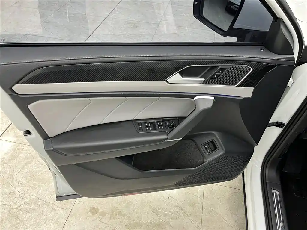 VOLKSWAGEN TANYUE GTE PLUG IN HYBRID