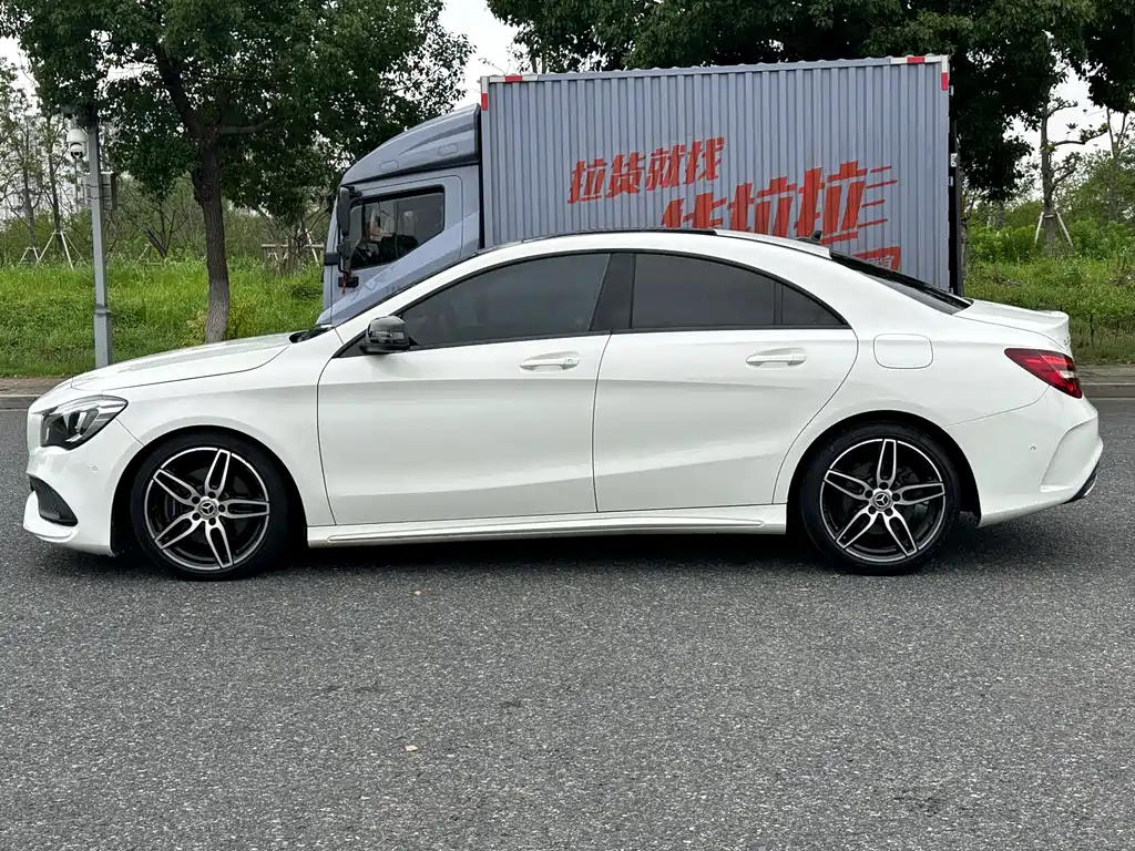 Mercedes-Benz CLA 2017 CLA 220 4MATIC