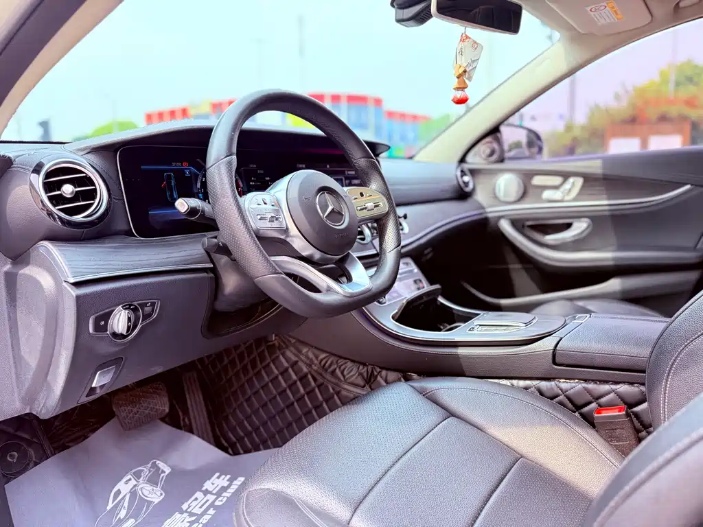 Mercedes-Benz E-Class E 2019 E 300 L Sport Fashion