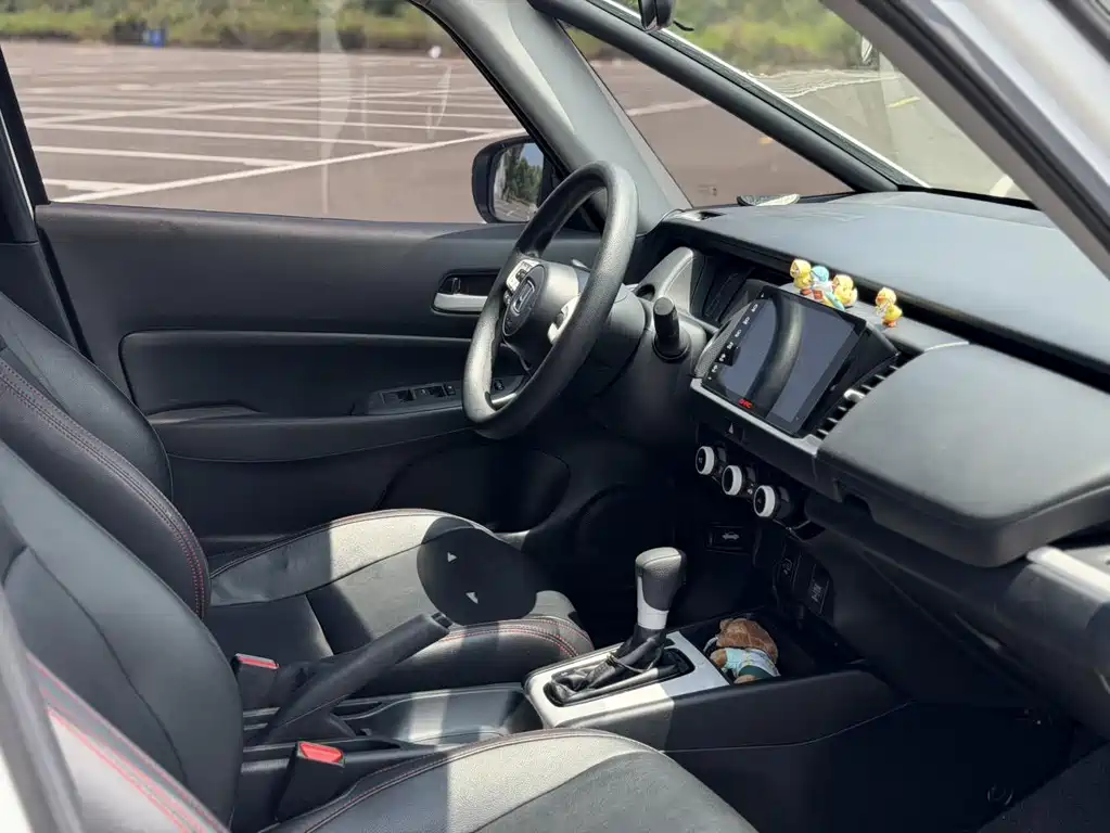 Honda Fit — миниатюра 13