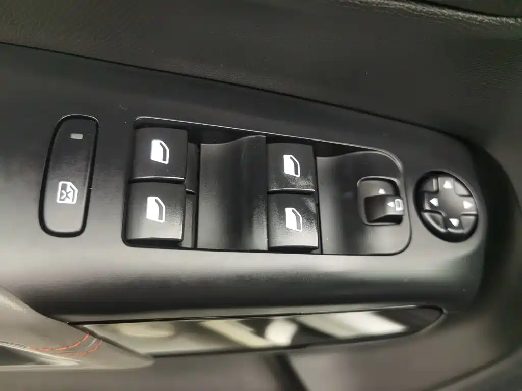 Citroen C5 AIRCROSS — миниатюра 9