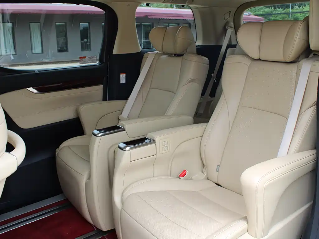 Toyota Alphard 2015 3.5L Luxury