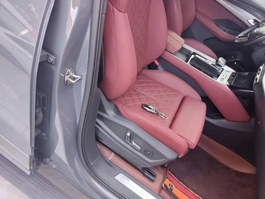 Audi Q6 — миниатюра 25