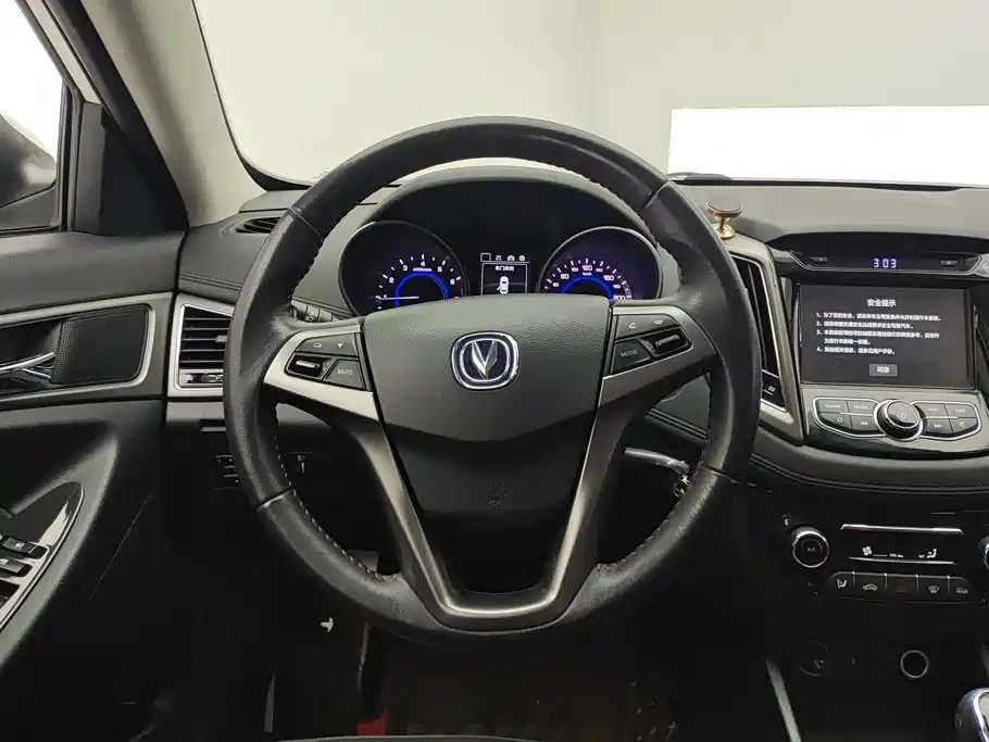 Changan Eado XT — миниатюра 15
