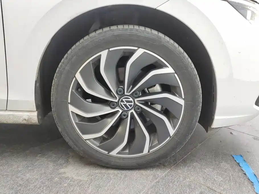 Volkswagen Golf — миниатюра 6