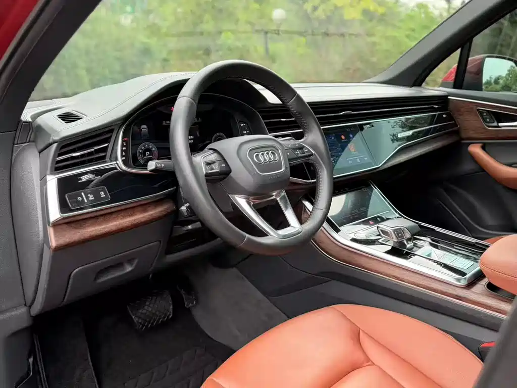Audi Q7 2020 55 TFSI quattro