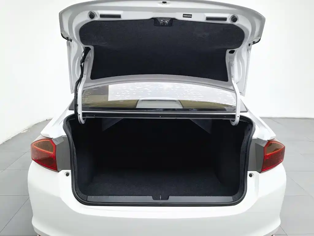 Honda City — миниатюра 16