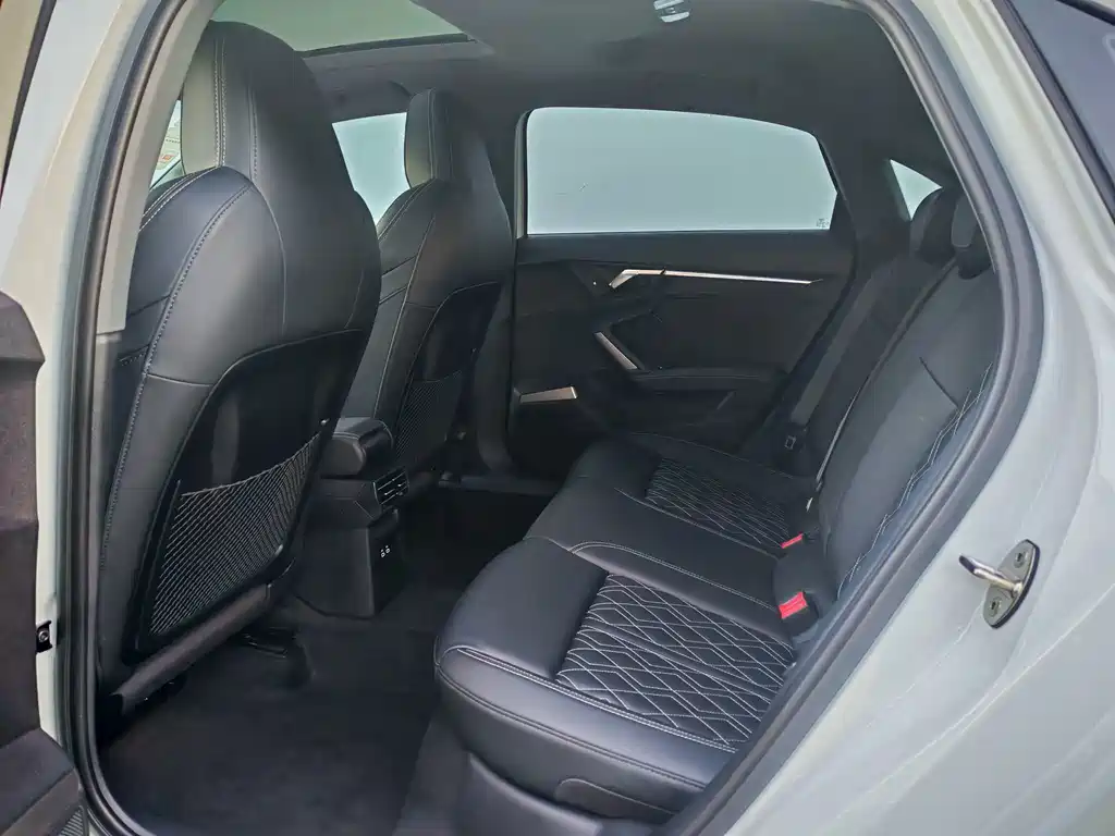 Audi A3 — миниатюра 8