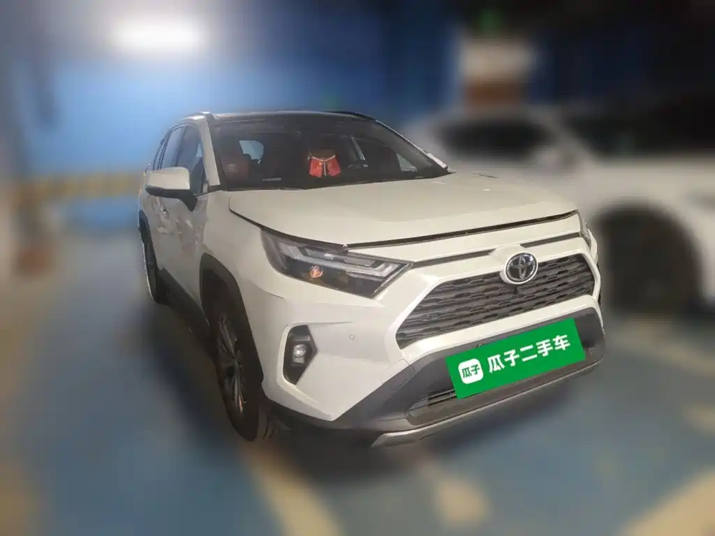 Toyota RAV4 — миниатюра 24