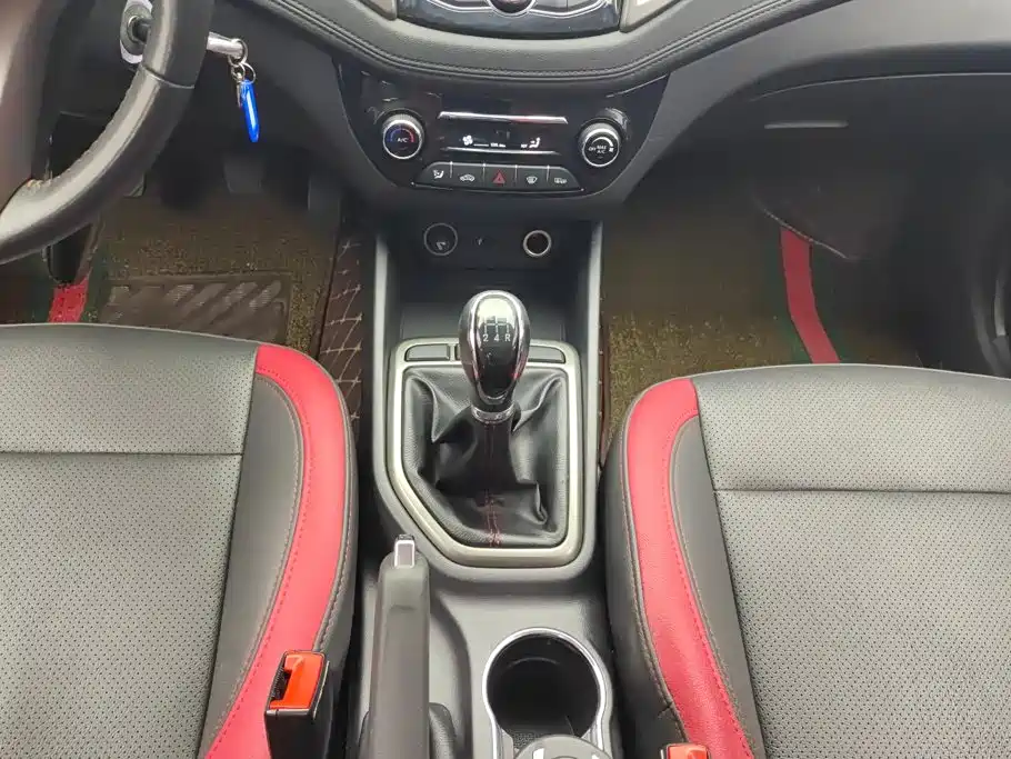 Changan Eado XT — миниатюра 16